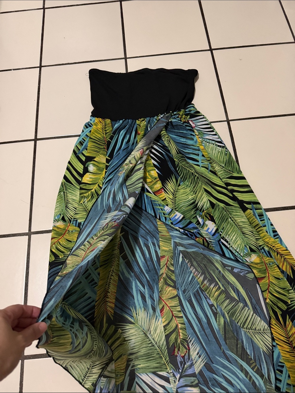 Strapless Tropical Leaf Maxi Dress - Black & Green - Picture 2 of 5